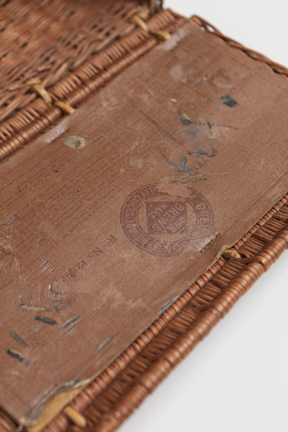 Early 20th Century Drew & Sons En Route Traveling Tea Basket