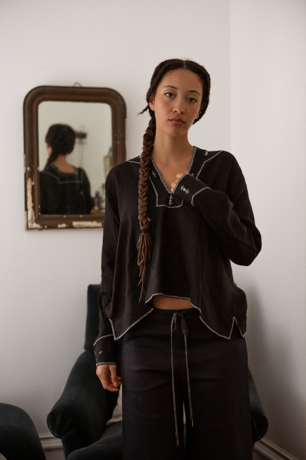 Aarika Linen Hand Embroidered Top in Black