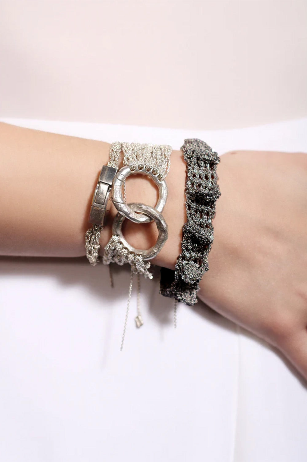 Arielle De Pinto Knife Pleat Bracelet In Ash