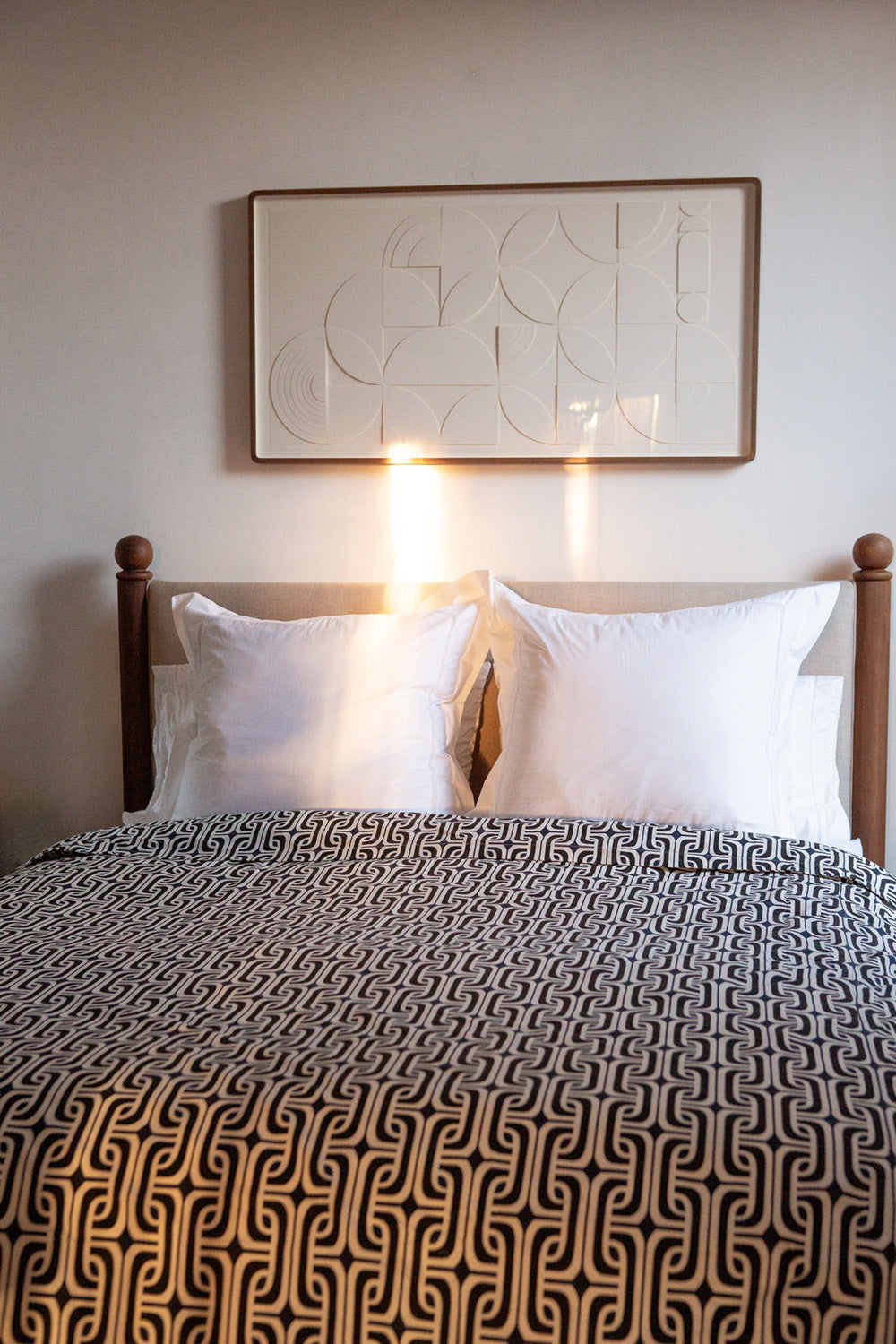 Cotton Duvet Cover in Super 1965 Natural/Black/Navy