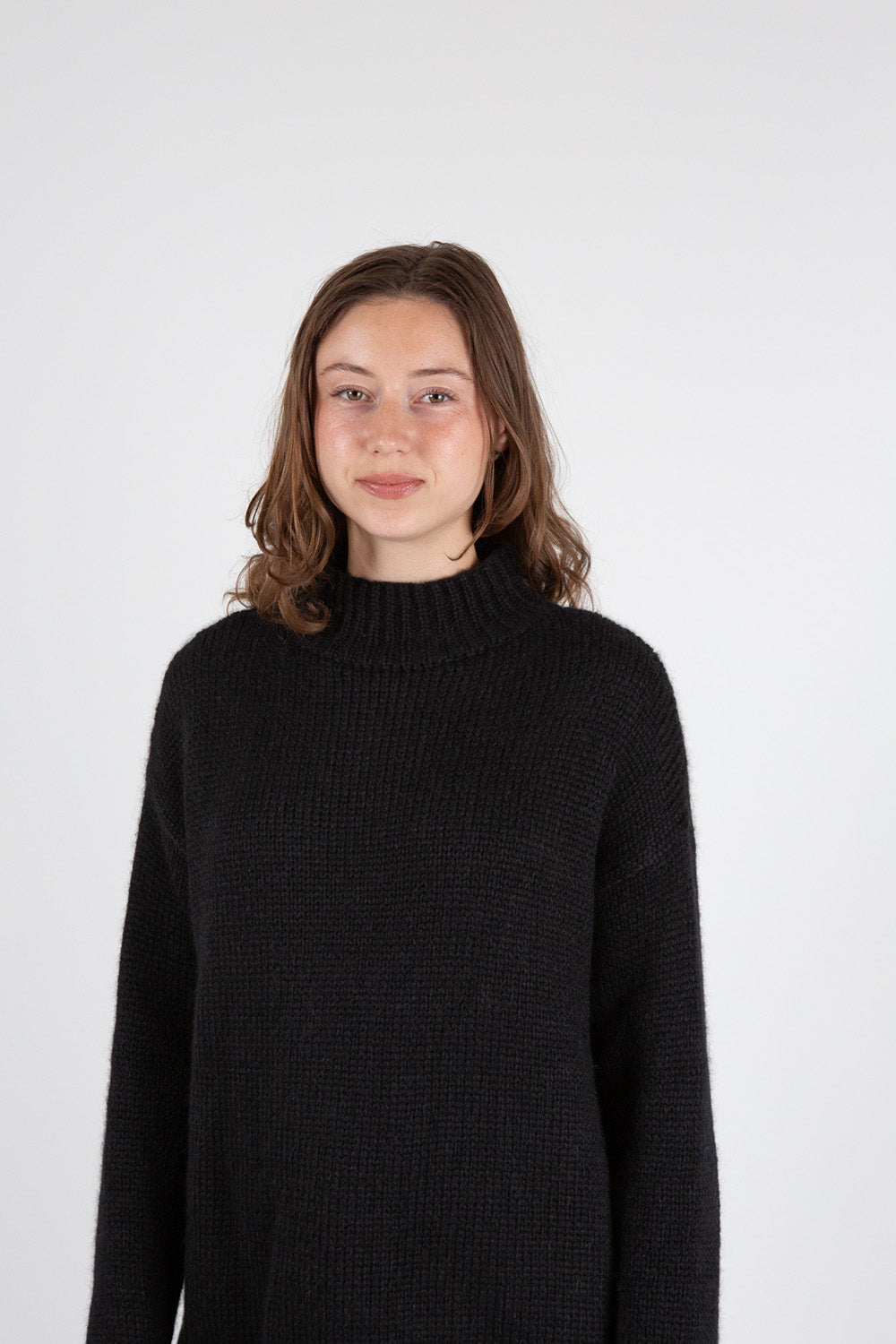 Matilda Alpaca Wool Turtleneck in Black