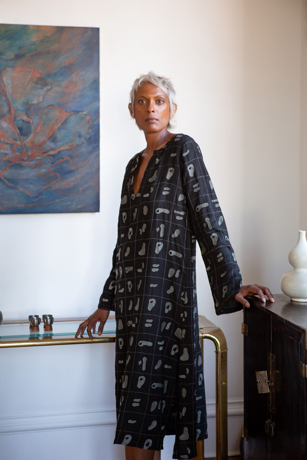 Nava Linen Caftan in Black Solid Embroidery