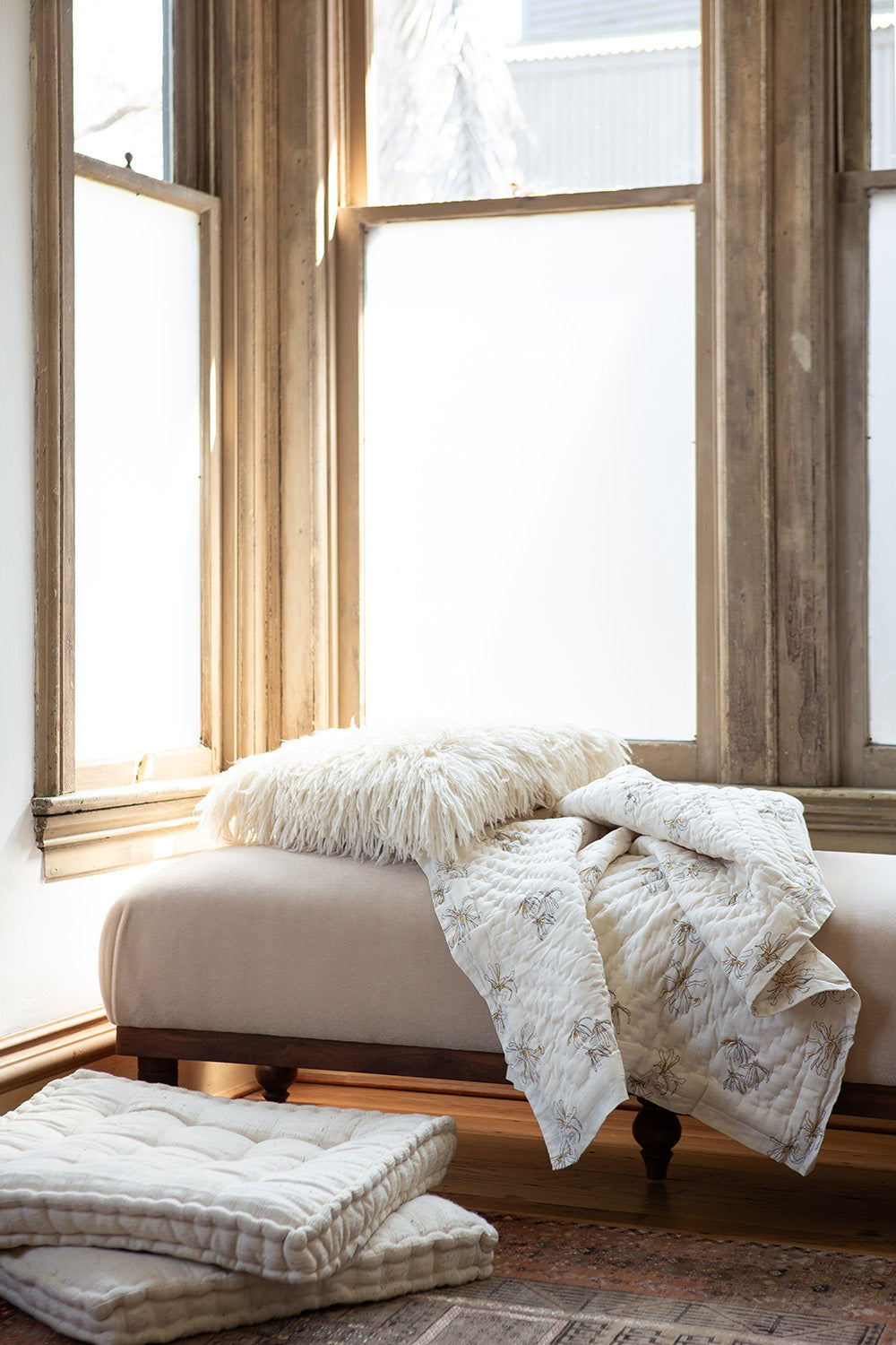 Cotton Hand-stitched Travel Quilt in Stellata