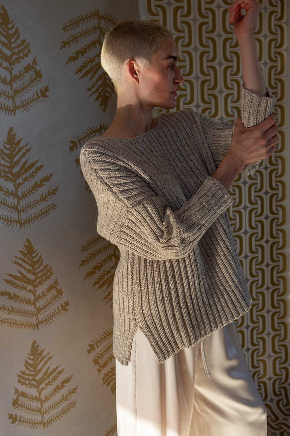 Highland Wool Ribbed Pullover In Beige