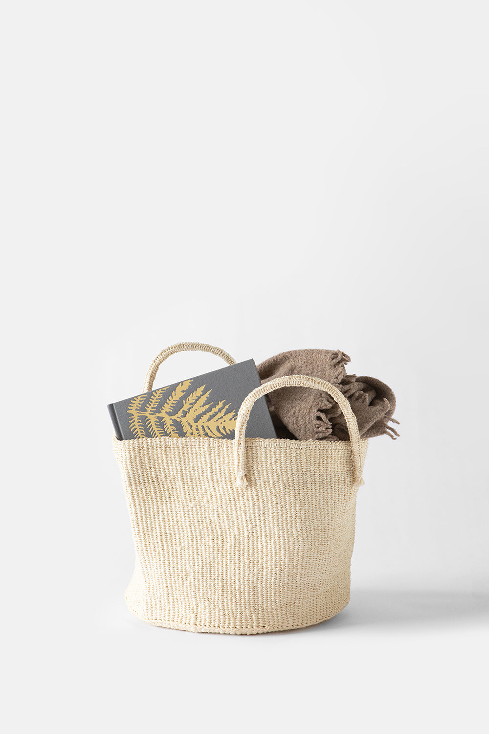Sisal Handled Basket in Natural