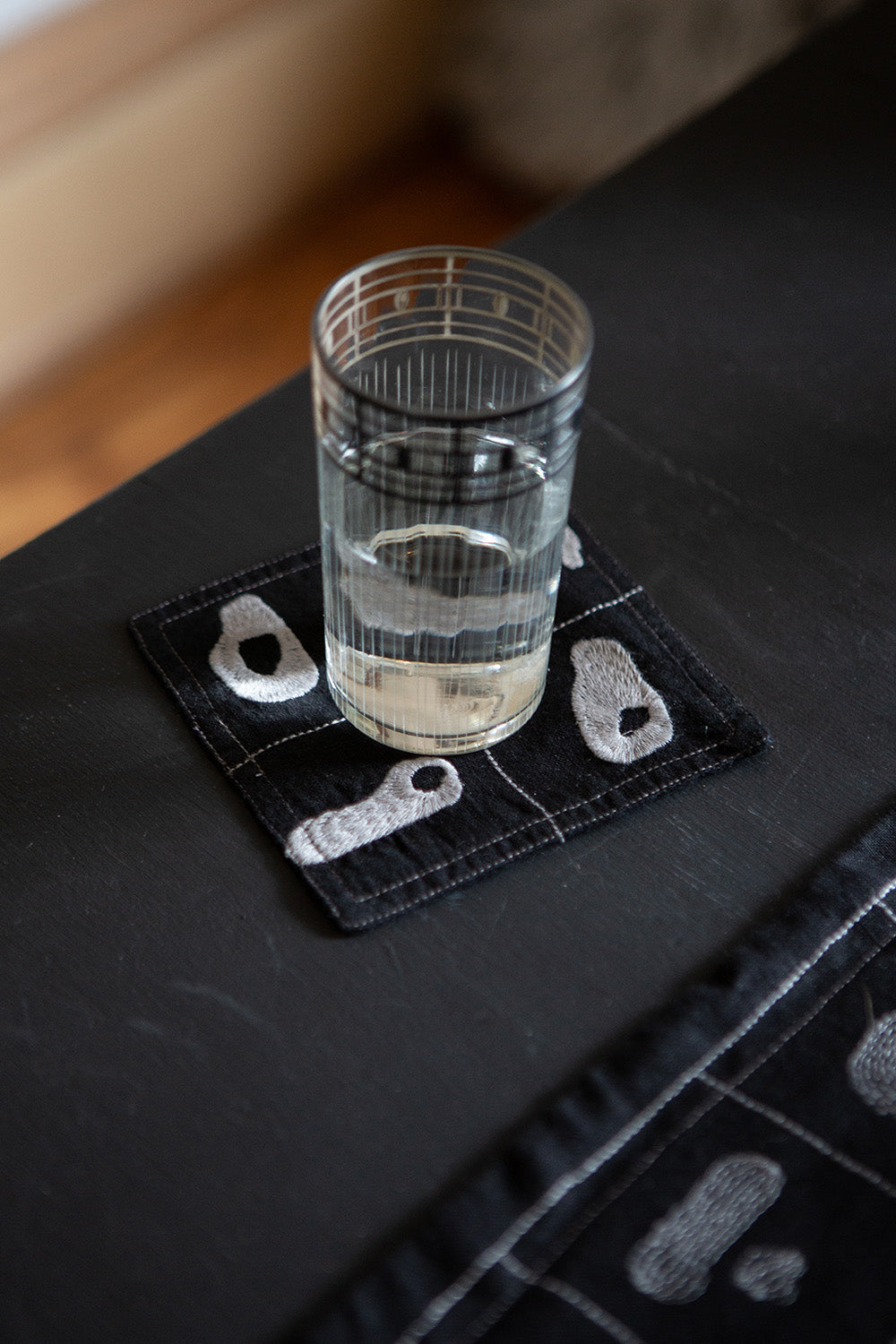 Set of 4 Linen Coasters In Black Solid Embroidery