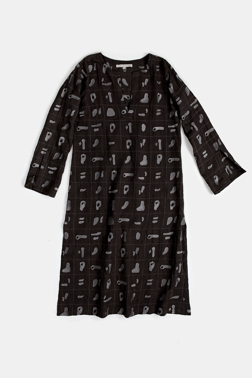 Nava Linen Caftan in Black Solid Embroidery