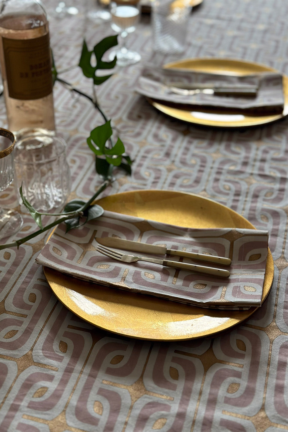 Cotton Tablecloth In Mauve and Gold Super 1965