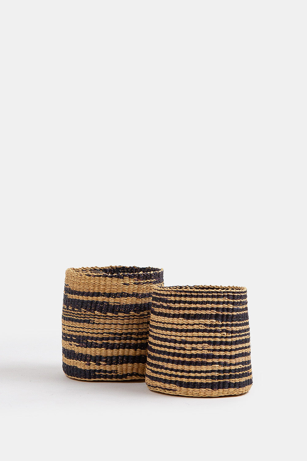Set of 2 Marled Elephant Grass Baskets