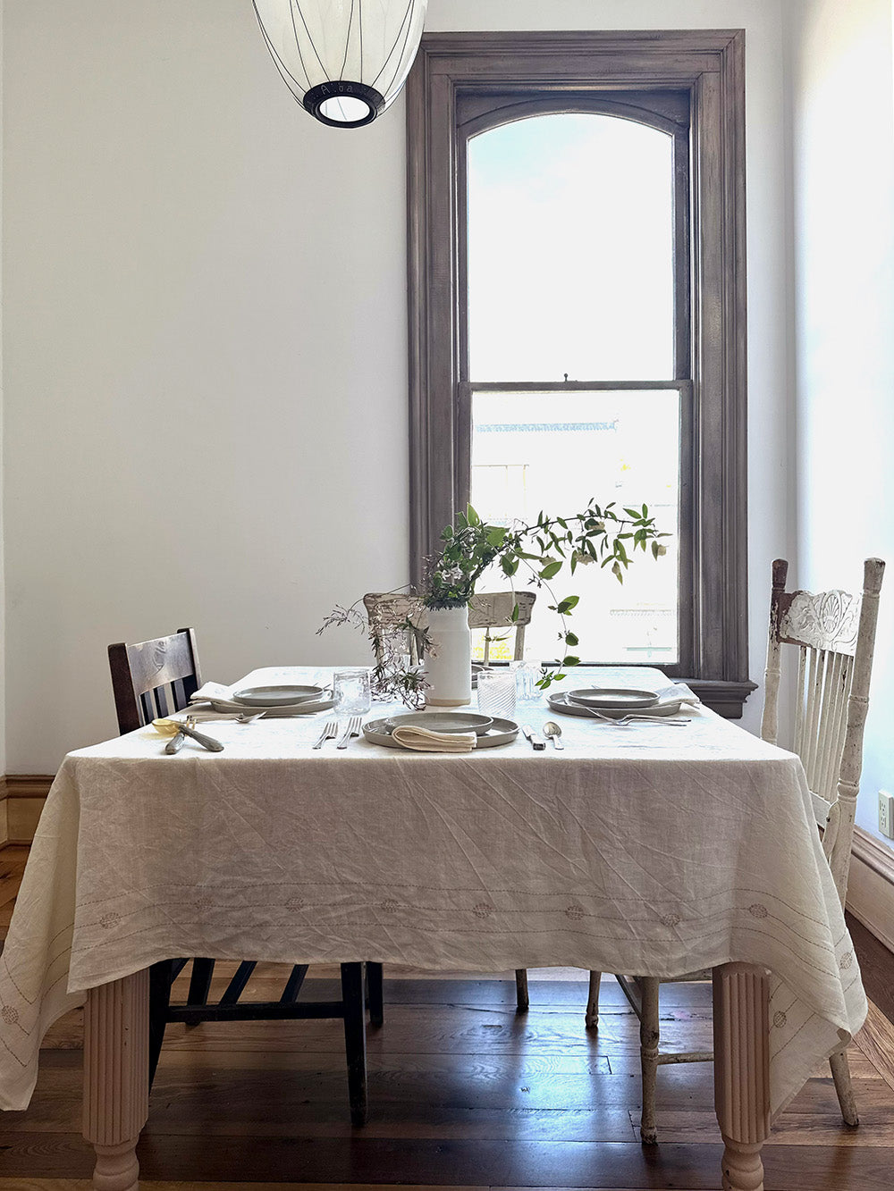 Square Totem Tablecloth in Hand-embroidered Soft White Linen