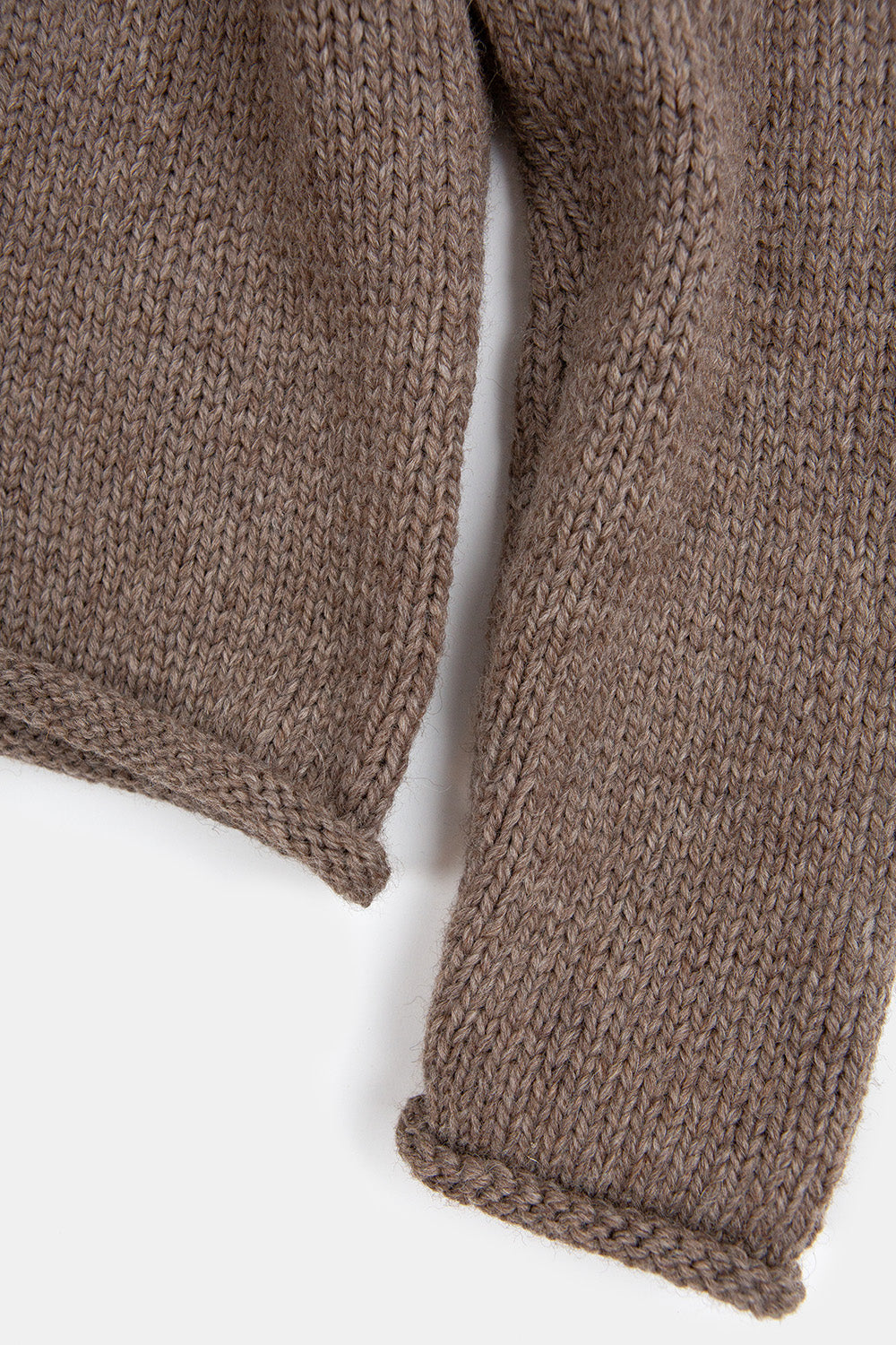 Highland Wool Turtleneck In Mushroom