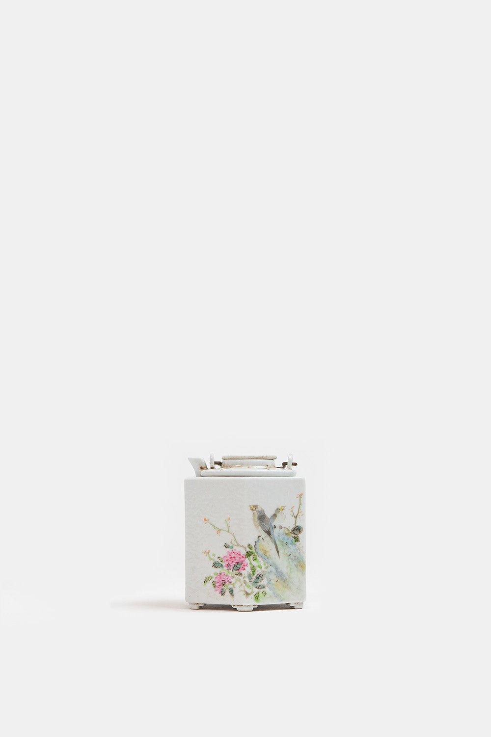 Republic Period Chinese Famille Rose Tea Pot