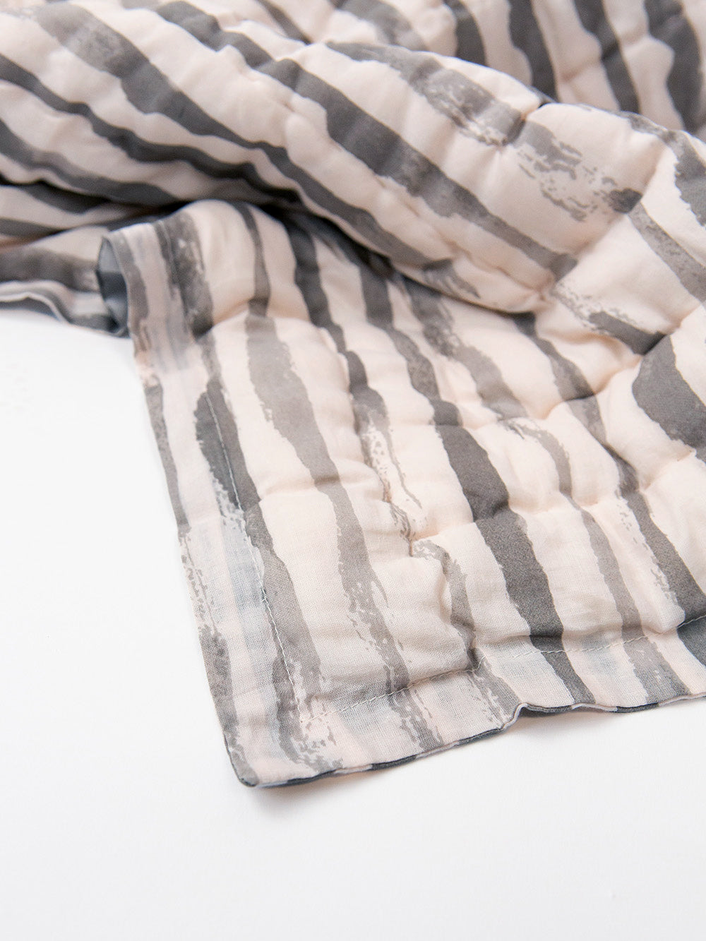 Cotton Hand-stitched Travel Quilt in Alder