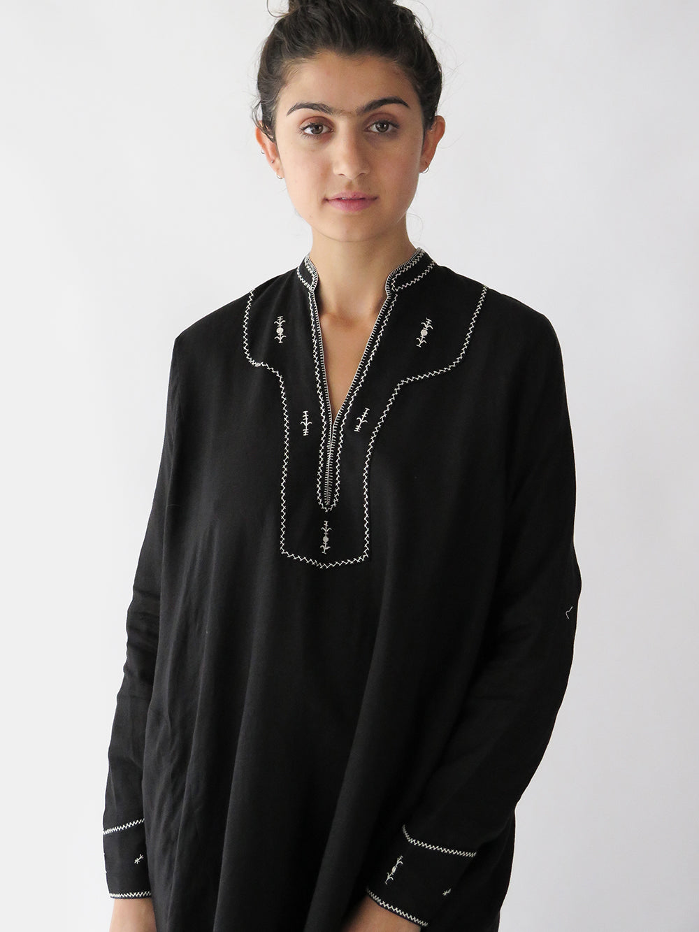 Rekha Linen Hand Embroidered Dress in Black