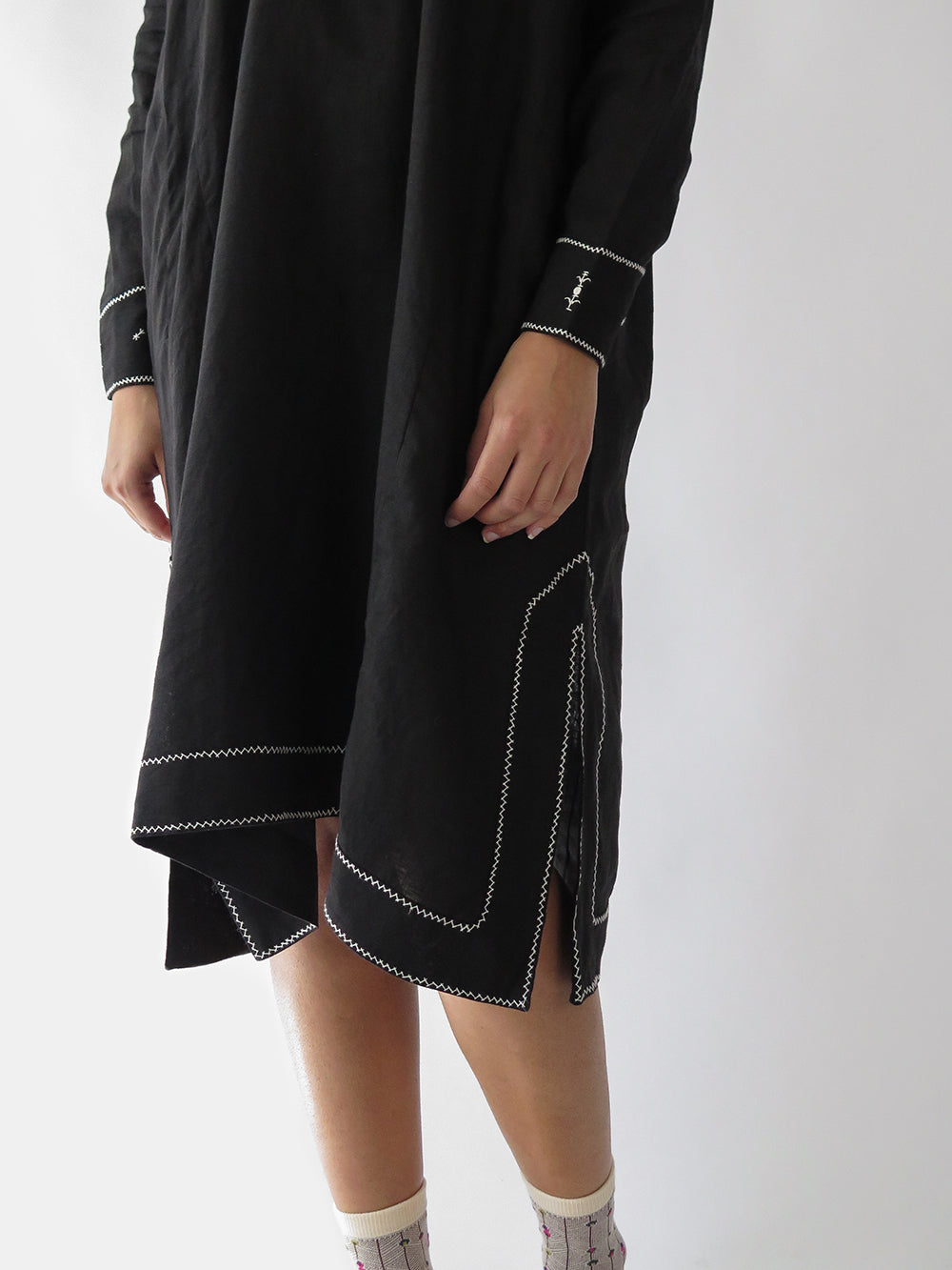 Rekha Linen Hand Embroidered Dress in Black