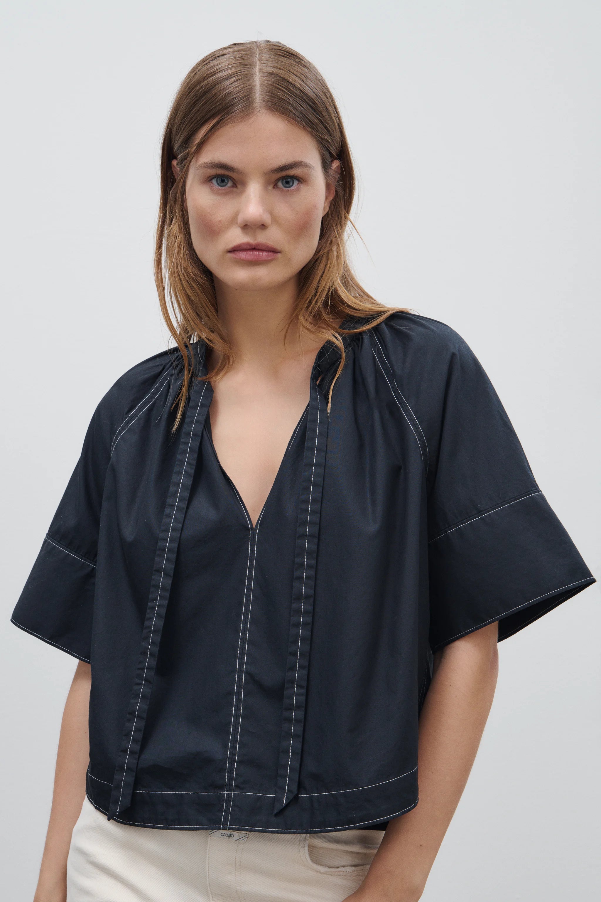 Closed Cropped Top In Black