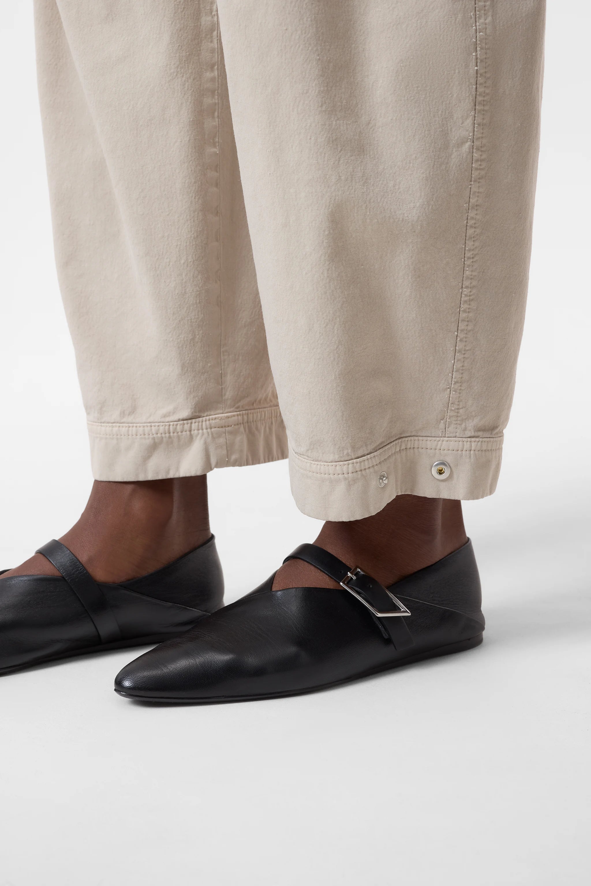 Closed Rhannon Pants In Soft Beige
