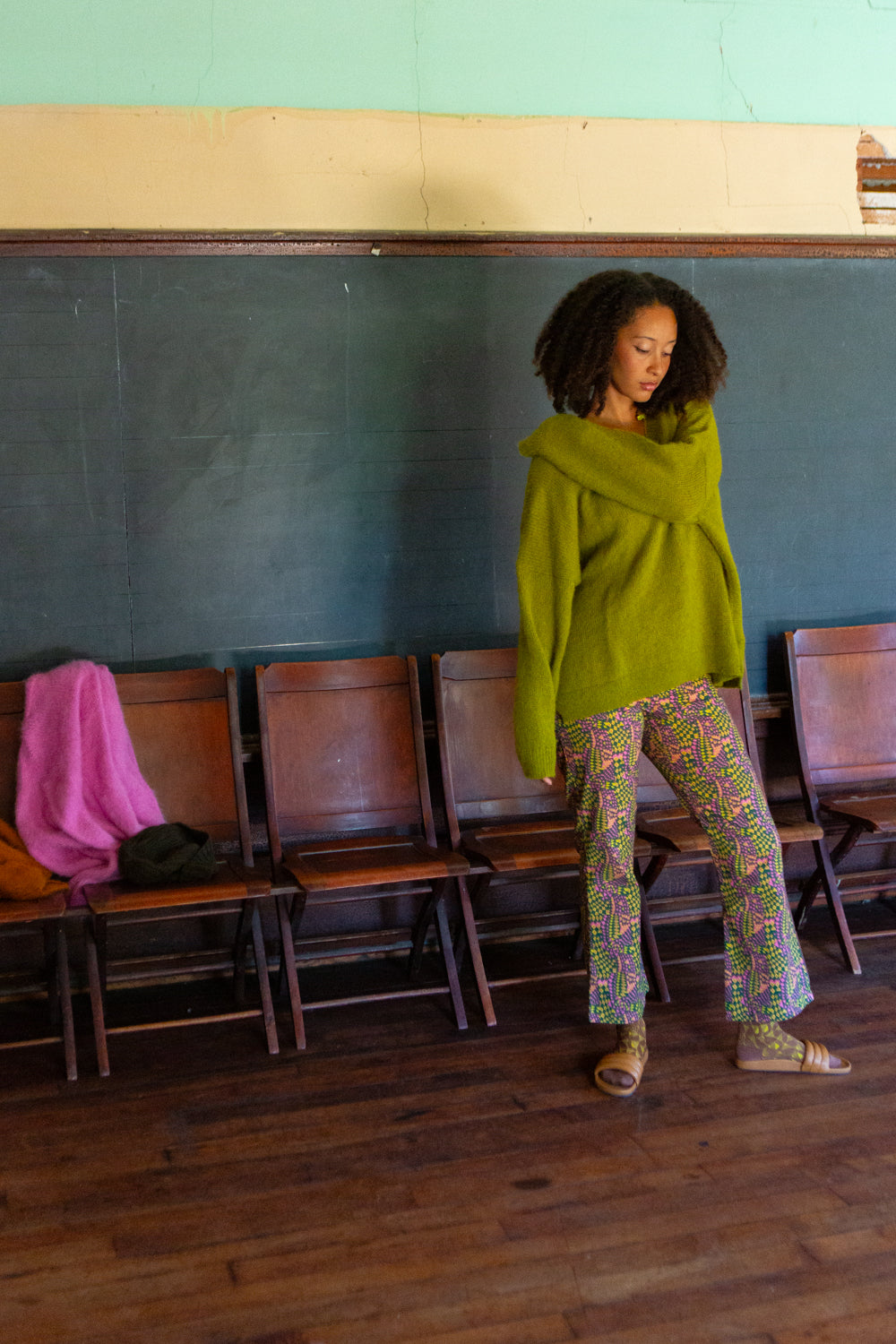 Anna Alpaca V Neck In Moss