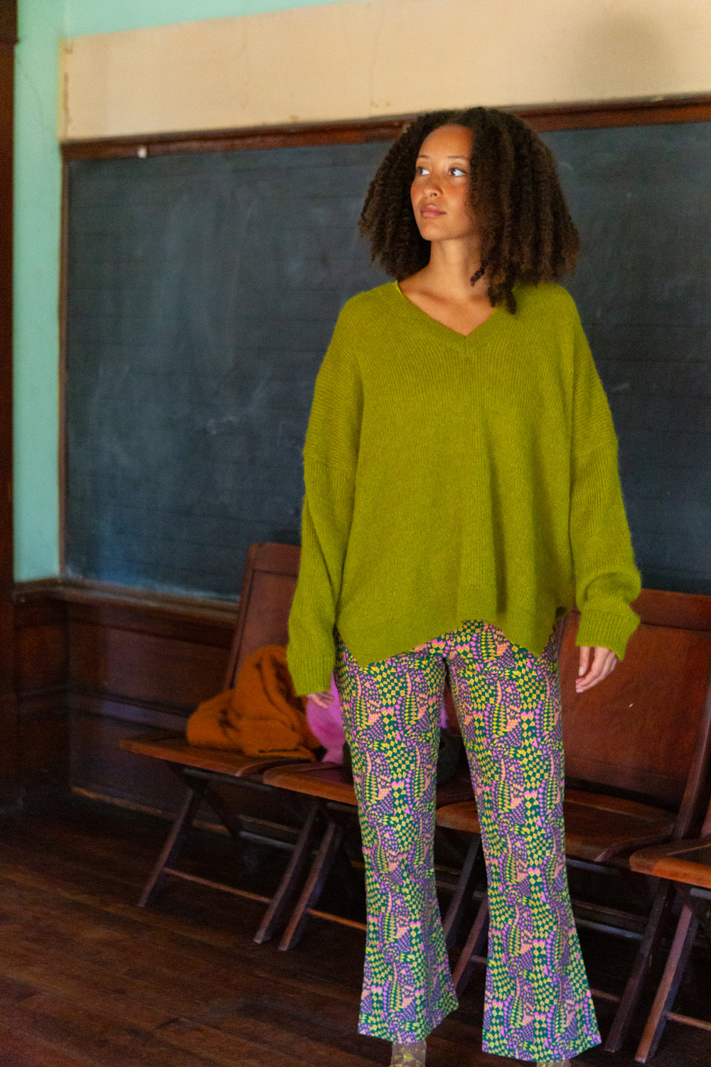 Anna Alpaca V Neck In Moss