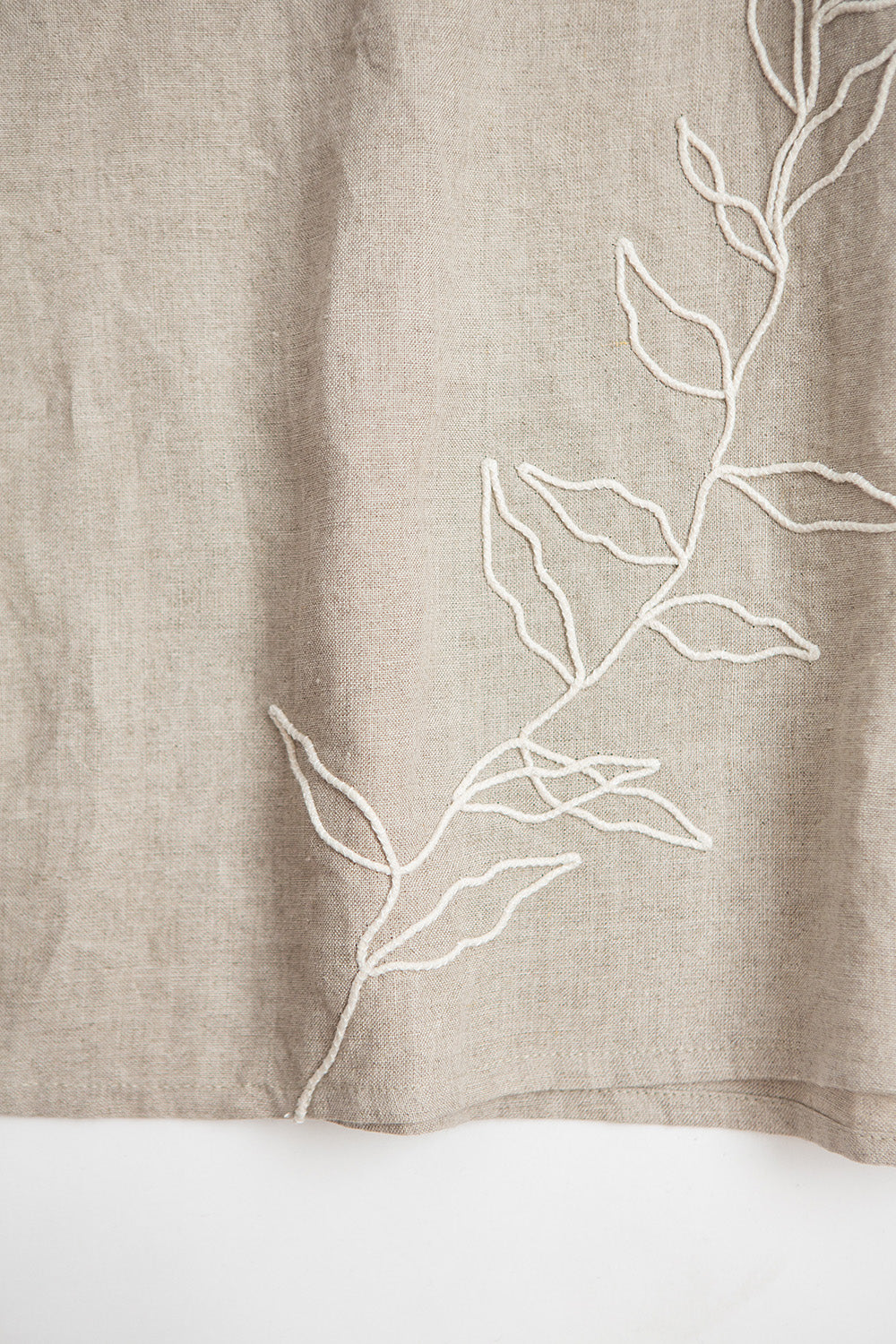 Patti Embroidered Linen Blouse In Natural Vine
