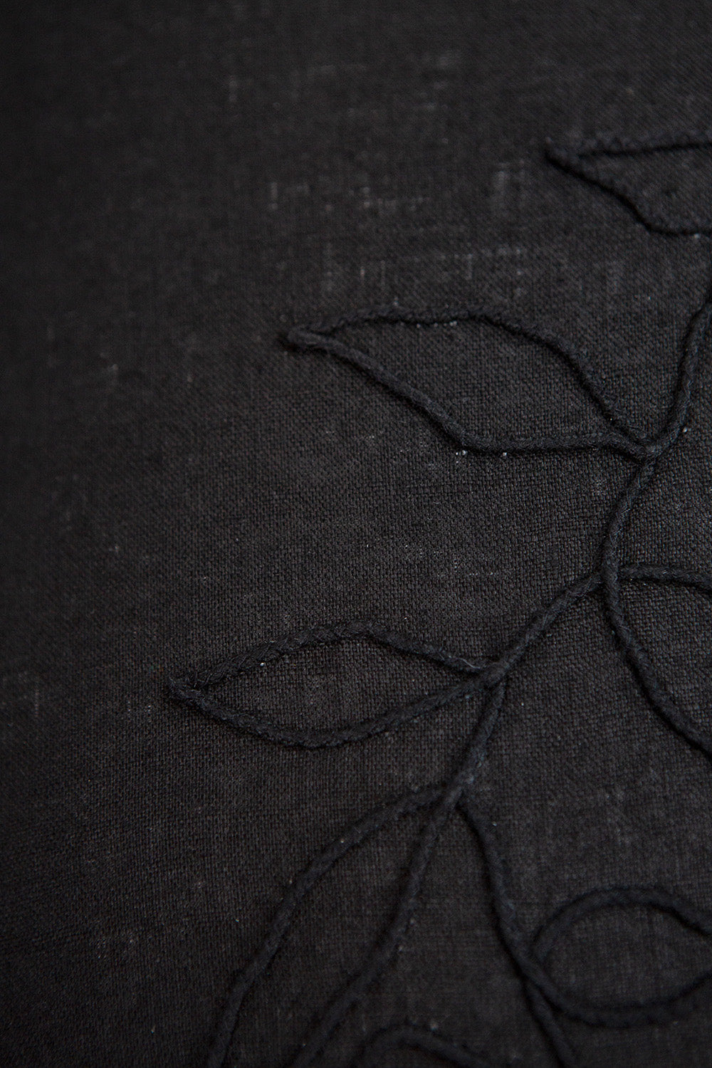 Linen Embroidered Throw Pillow In Black Vine