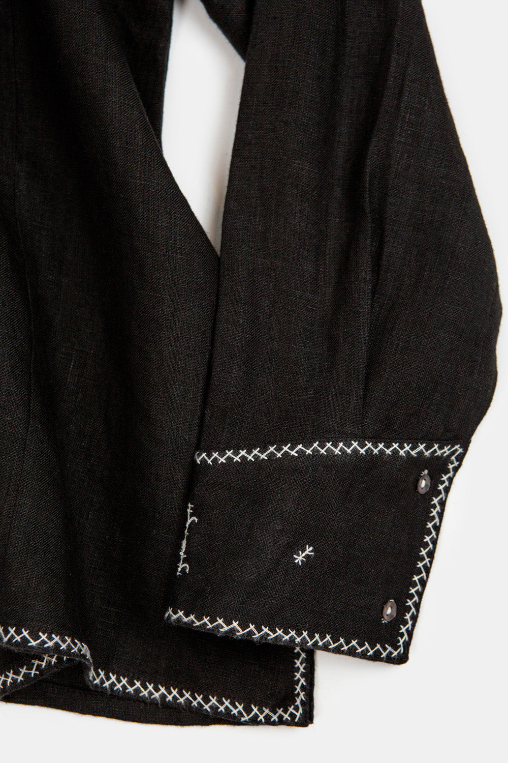 Aarika Linen Hand Embroidered Top in Black