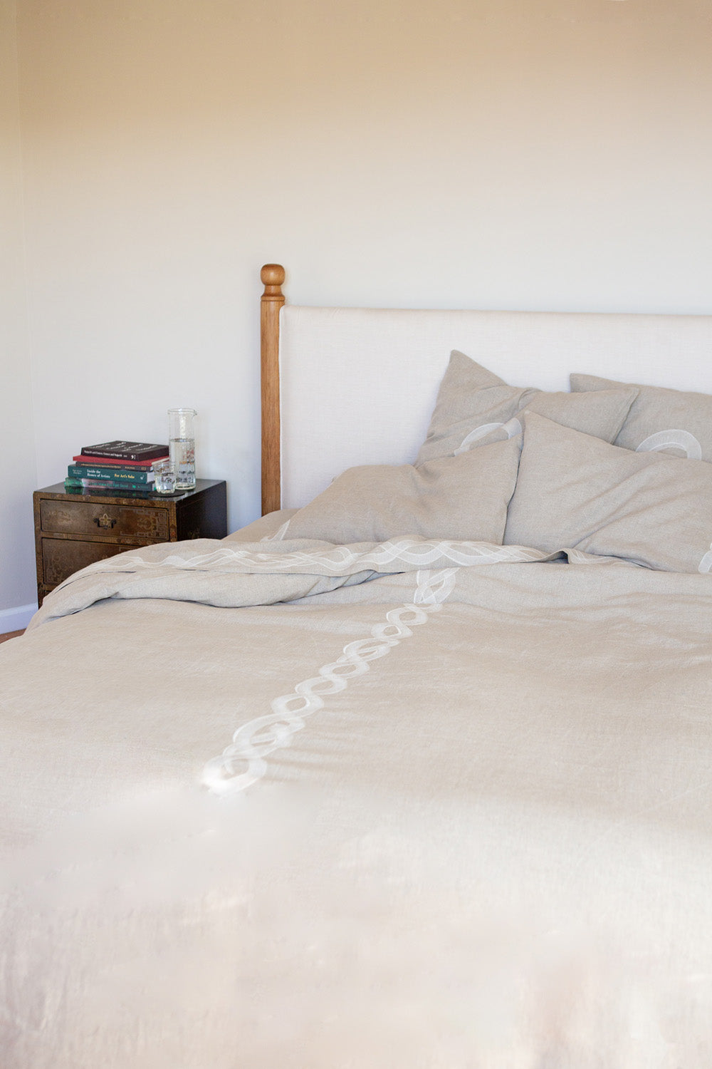 Serpens Embroidered Natural Linen Duvet Cover