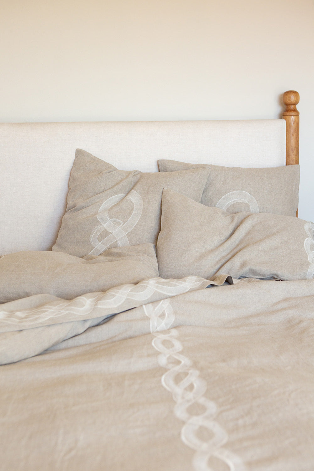 Serpens Embroidered Natural Linen Duvet Cover