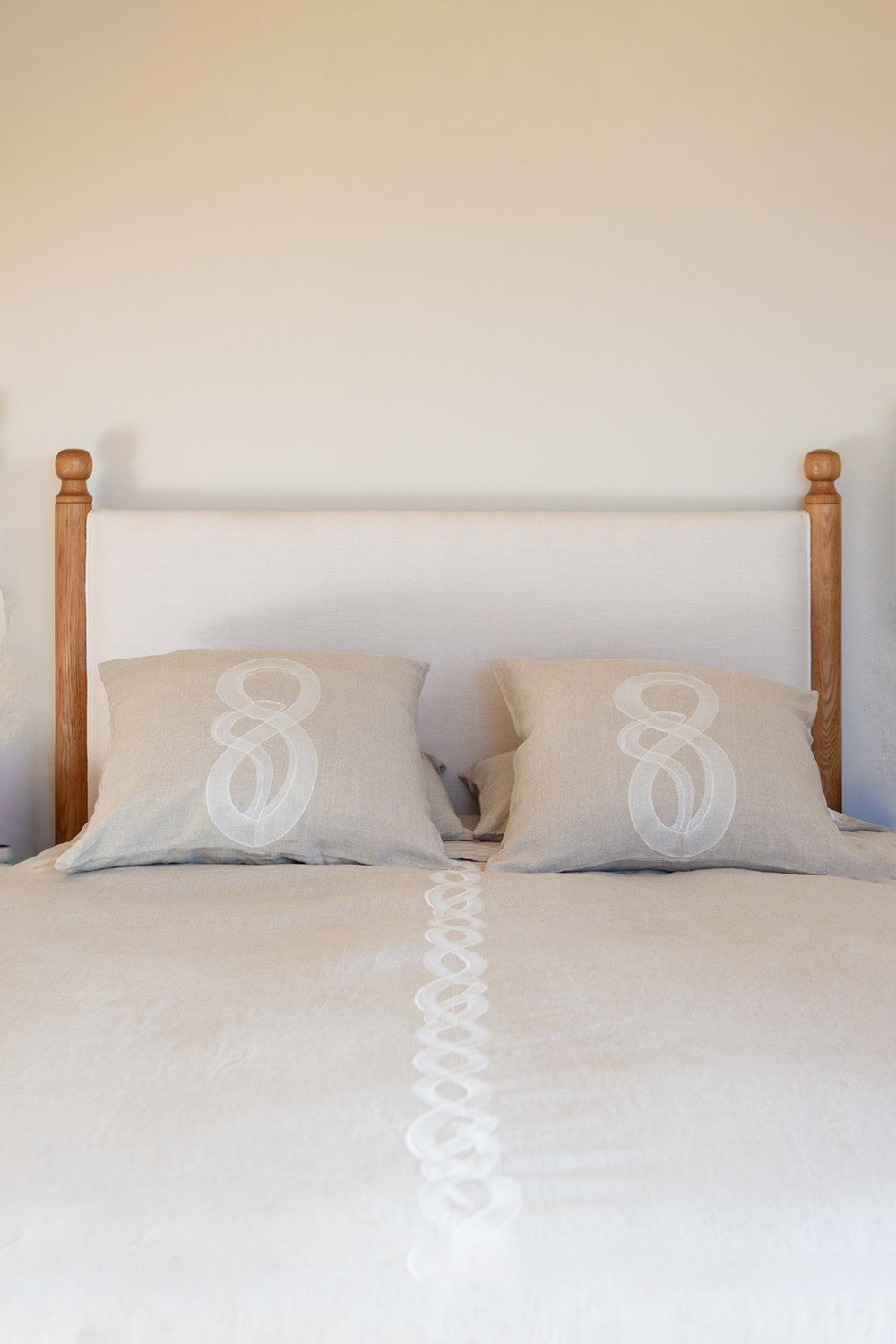 Serpens Embroidered Natural Linen Duvet Cover