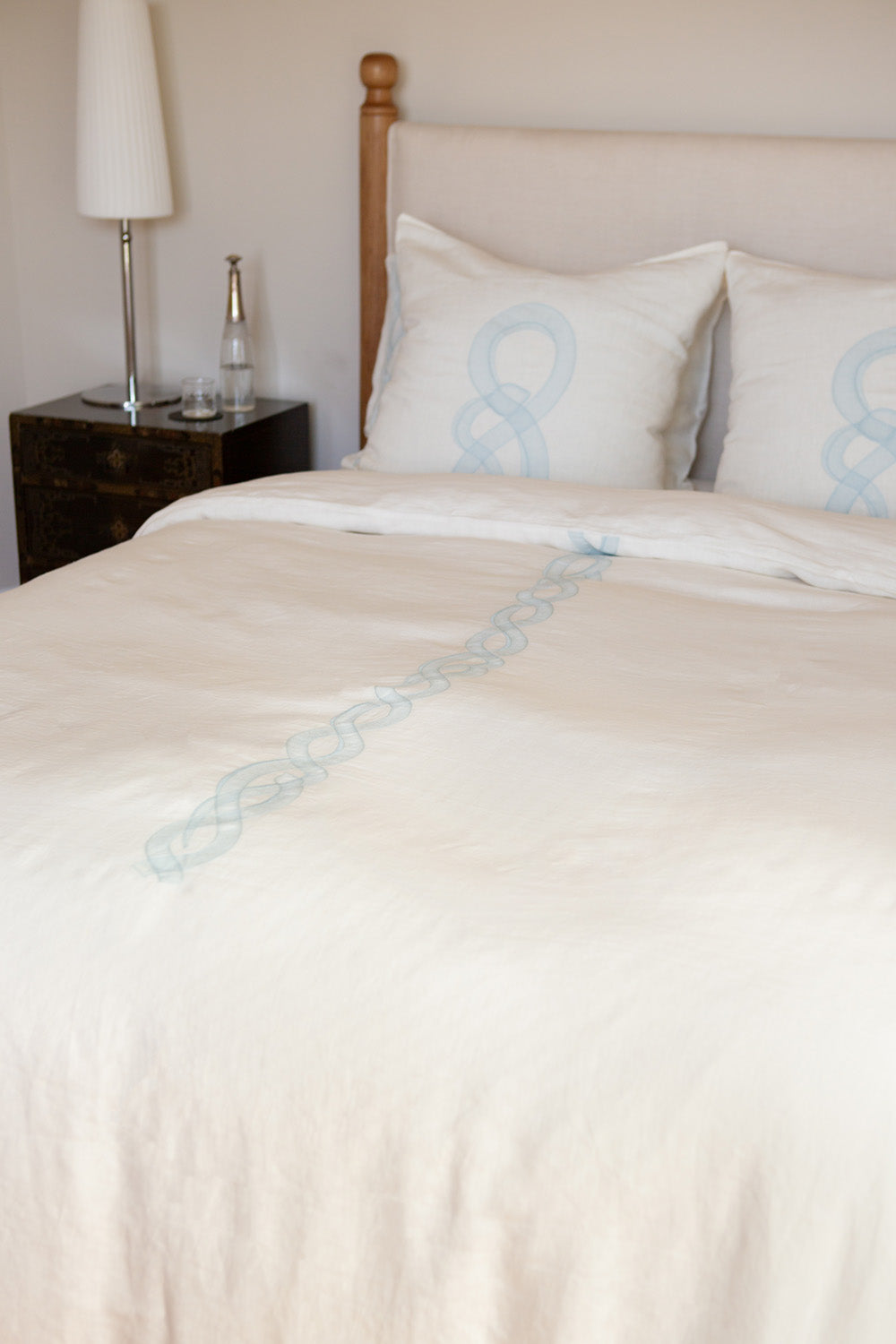 Serpens Embroidered Soft White Linen Duvet Cover