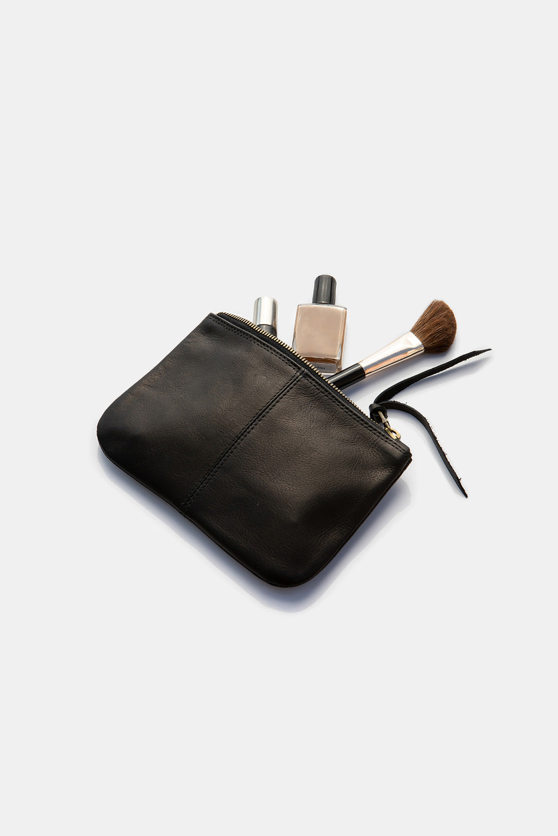 Elodie Leather Makeup Bag in Black