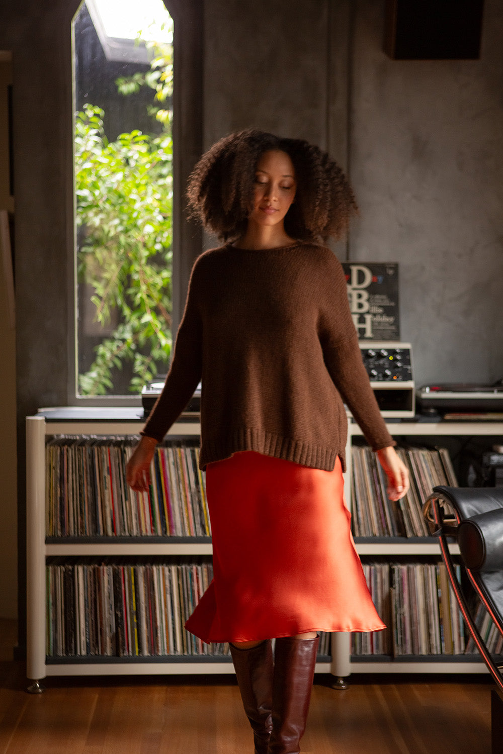 Gabrielle Alpaca Wool Rollneck Sweater in Black Walnut