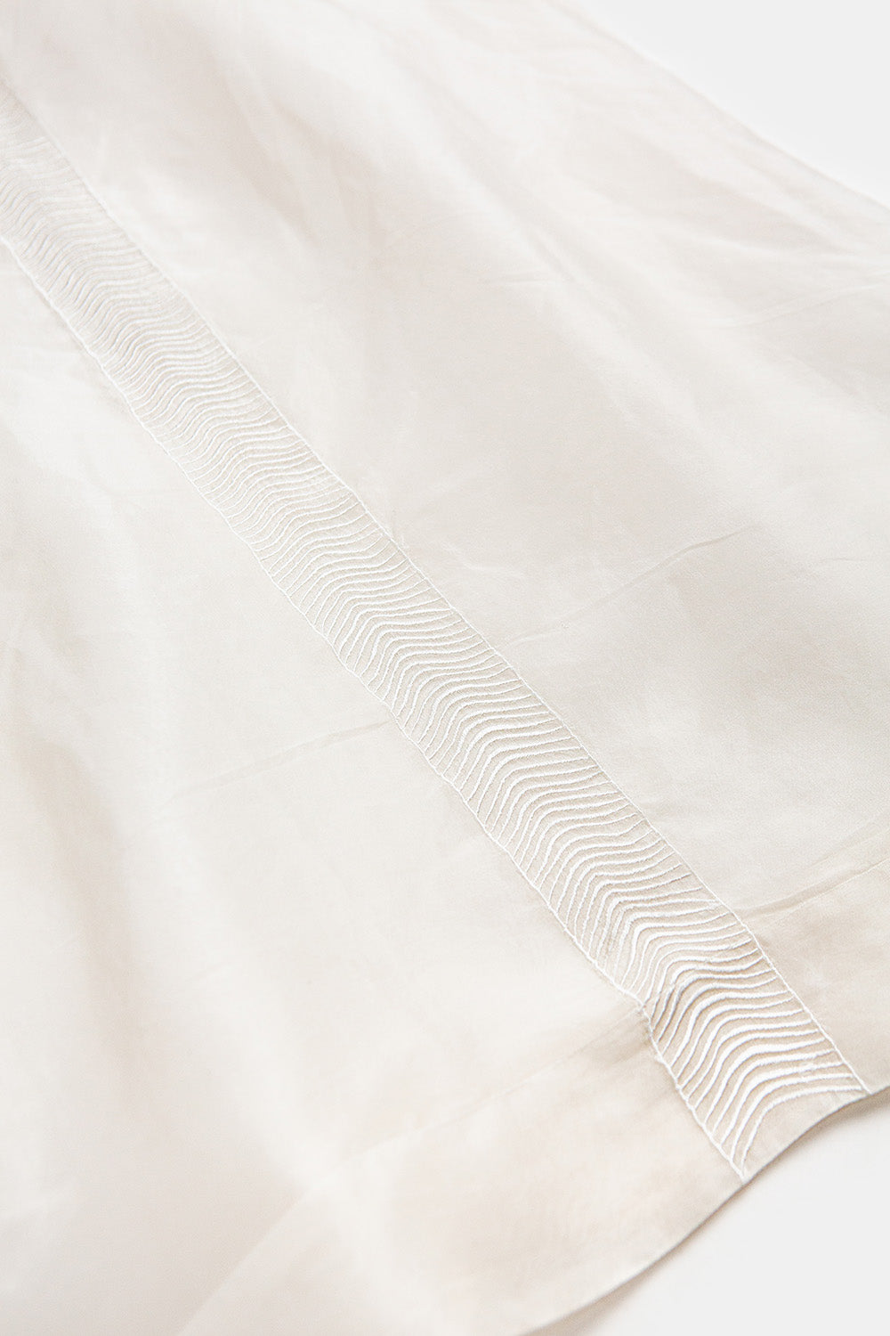 Gamine Embroidered Silk Organza Dress In Ivory