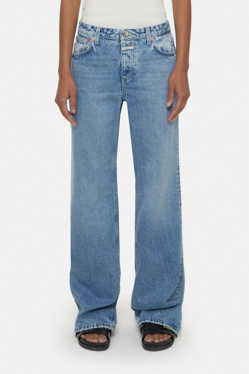 Closed Gillan Pants In Light Blue
