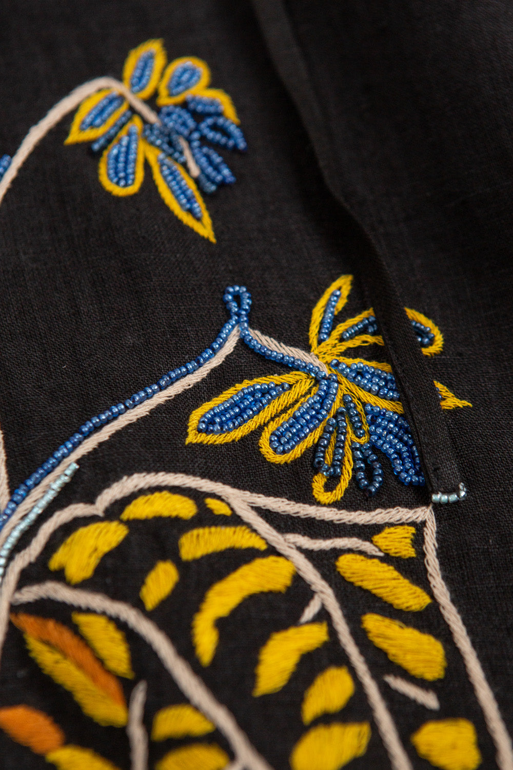Girard Embroidered Linen Caftan In Bloom