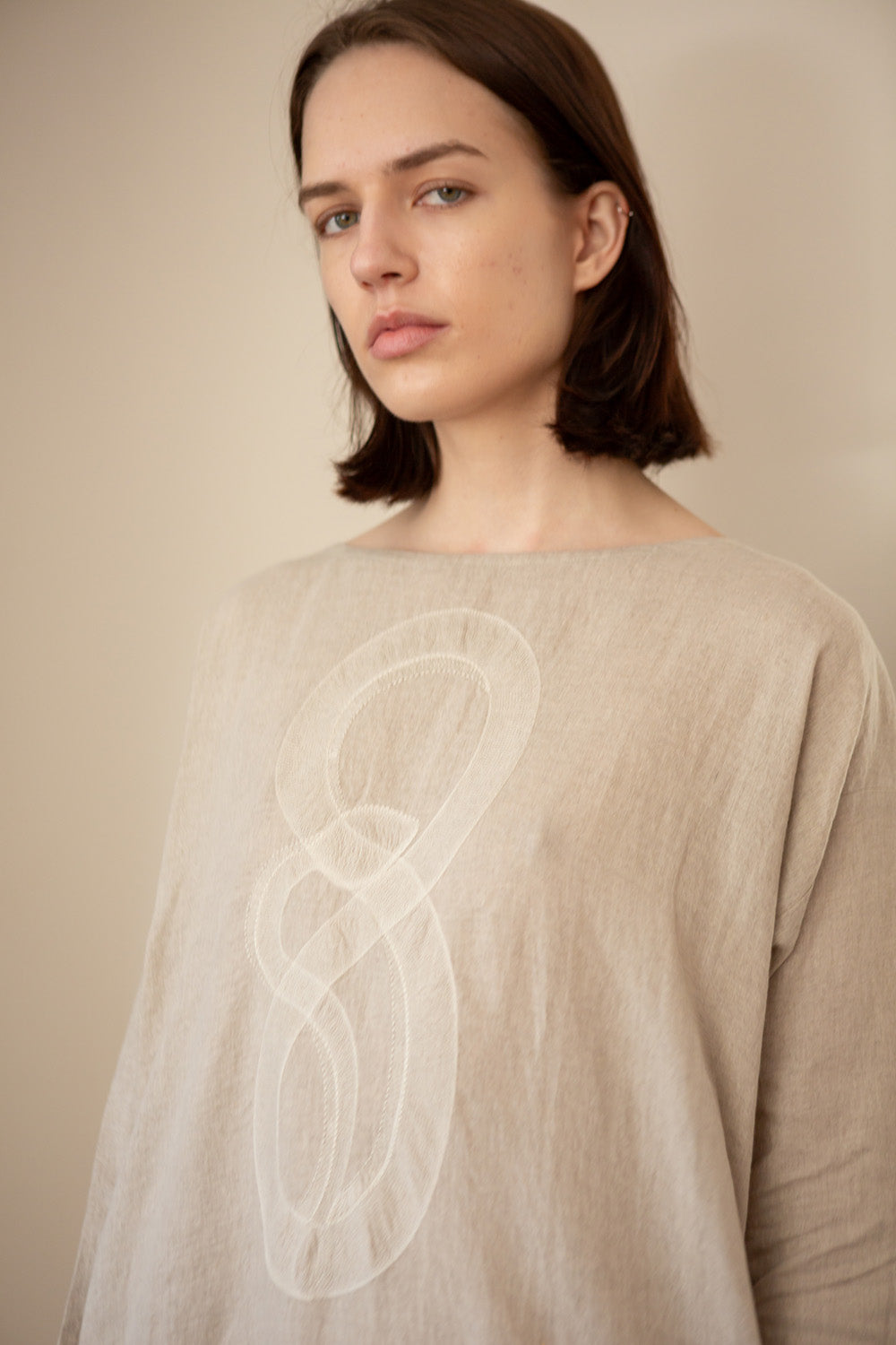 Ines Embroidered Dress In Serpens Natual Linen