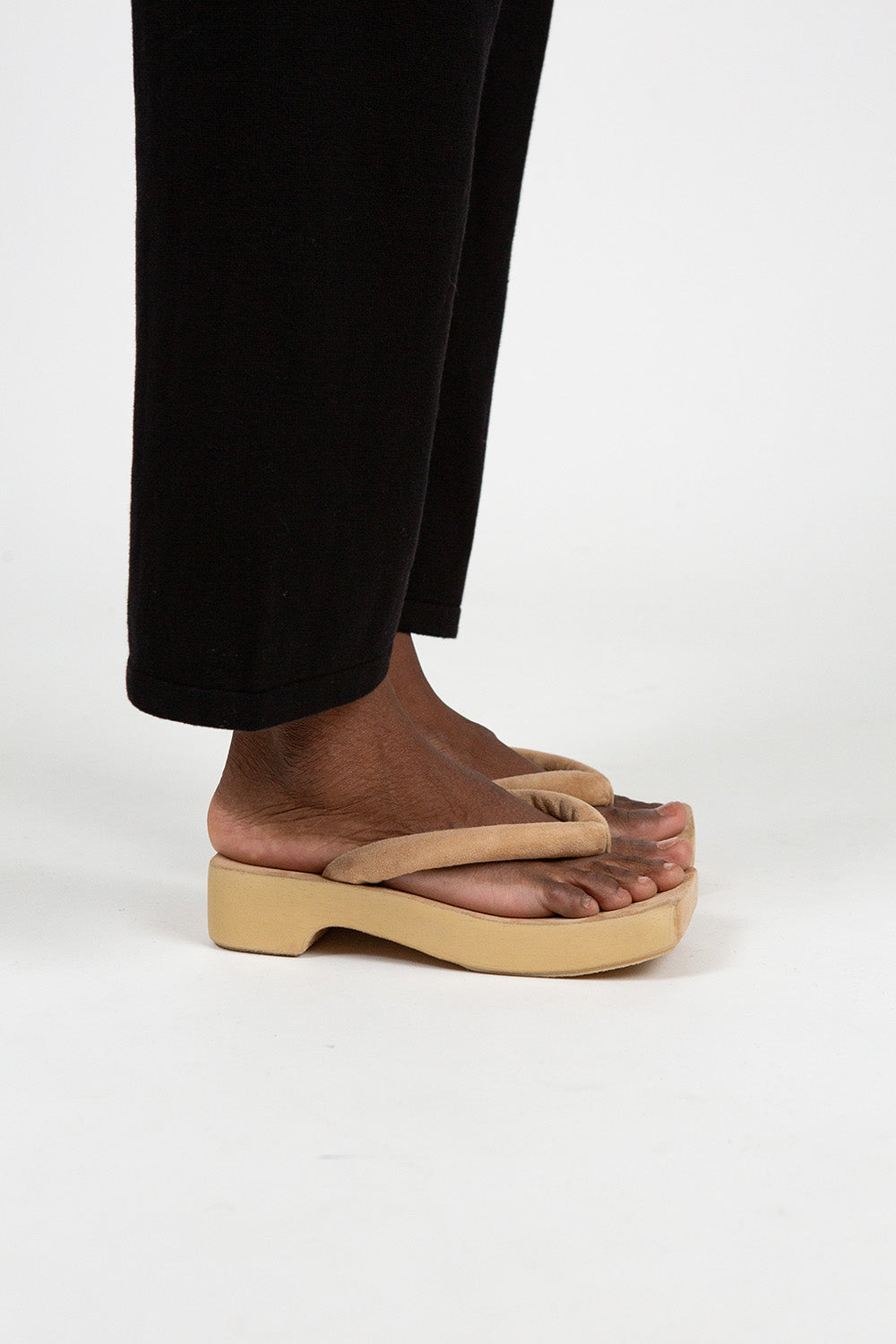 Lauren Manoogian Suede Zori Clog in Sand