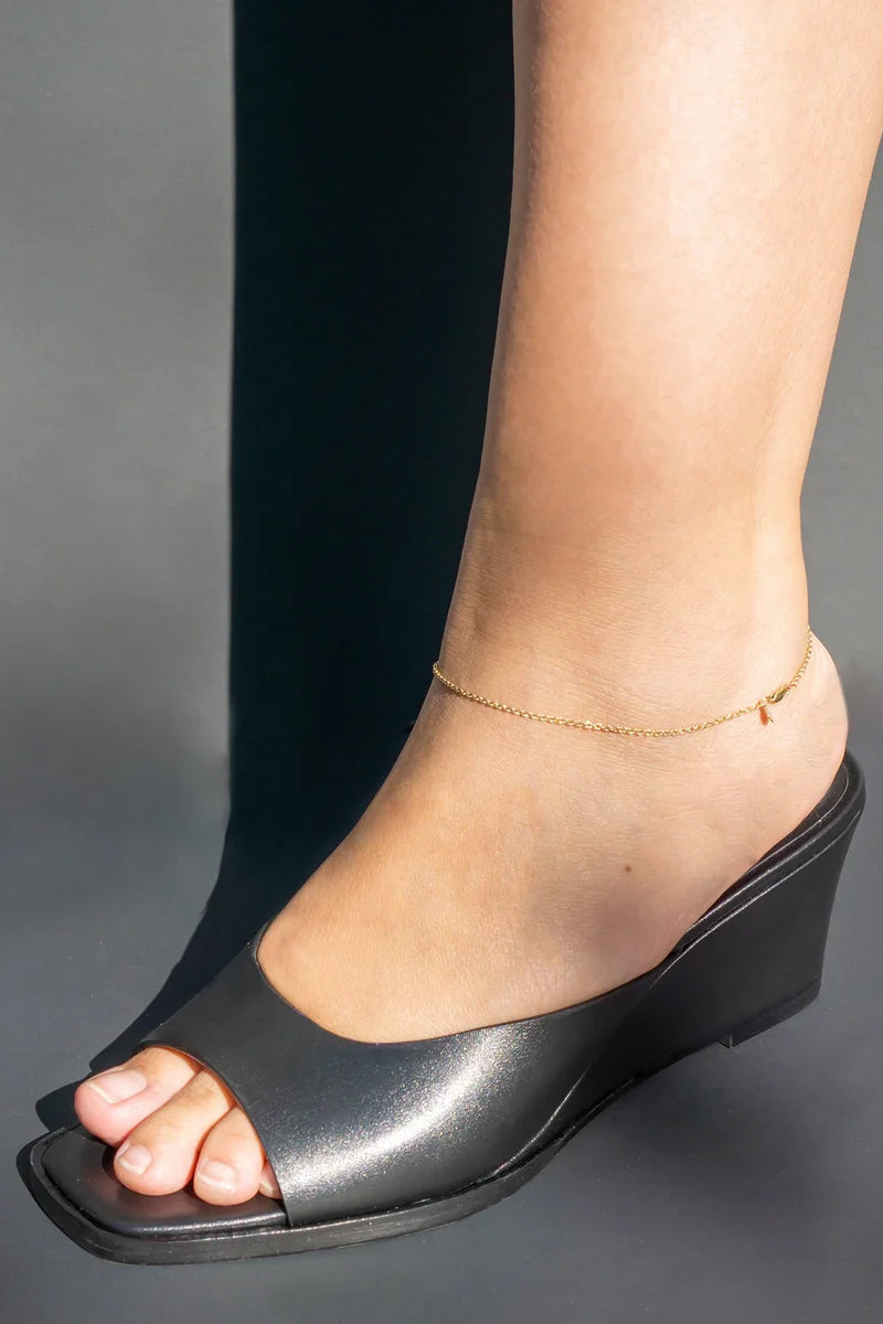Beatrice Valenzuela Moderna Wedge Sandal In Black