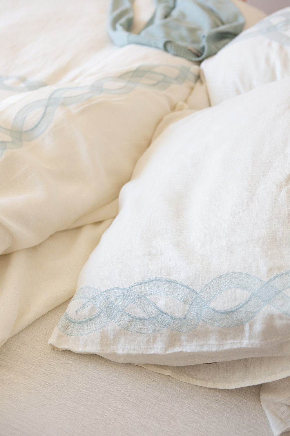 Serpens Embroidered Pillowcases in Soft White Linen