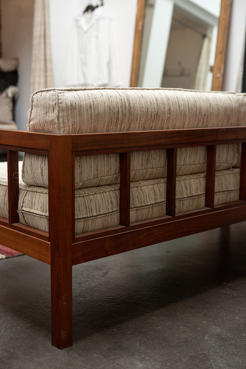 Ciervo Sofa