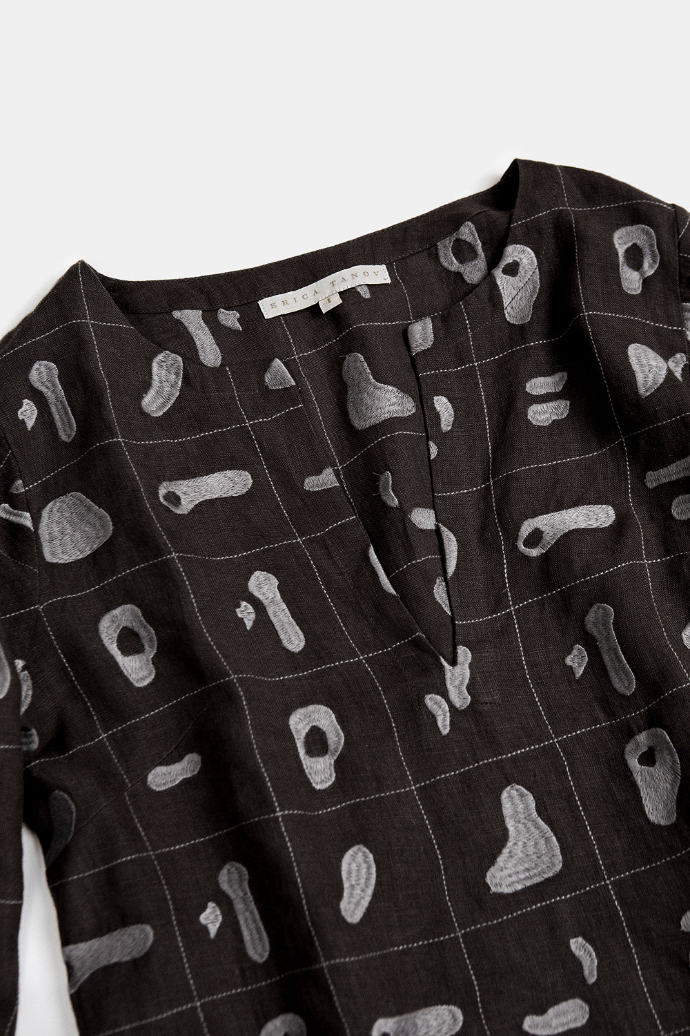 Diego Linen Top in Black Solid Embroidery