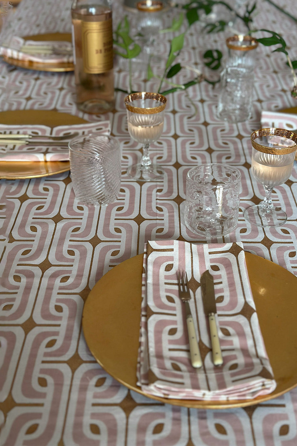 Cotton Tablecloth In Mauve and Gold Super 1965
