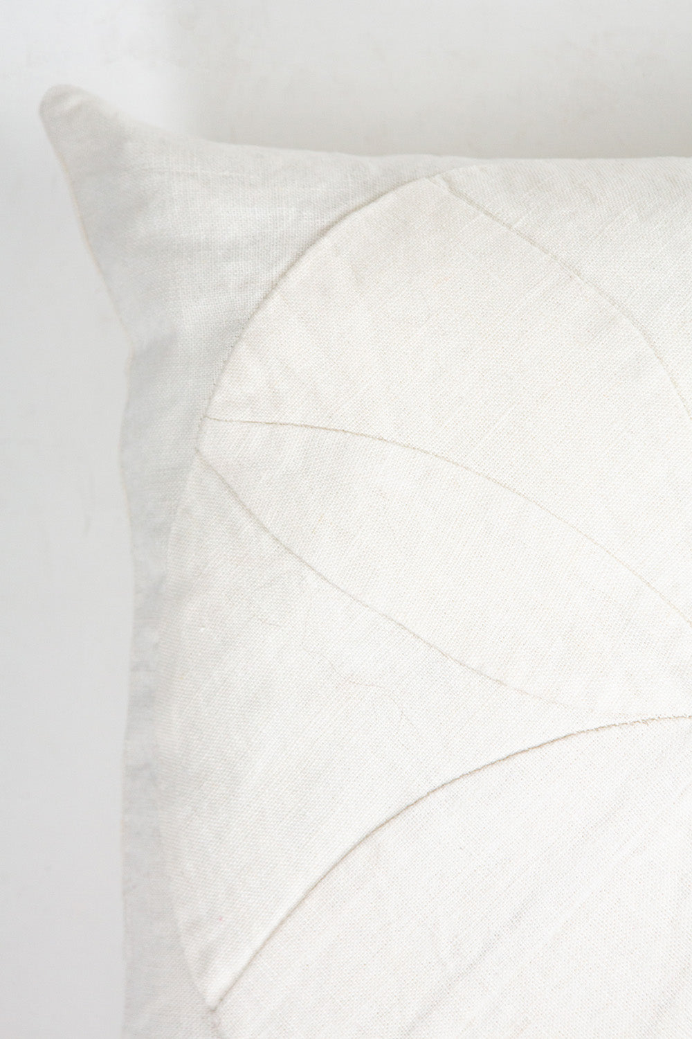 Hand-Appliqué White Linen Throw Pillow in 'All Together Now'