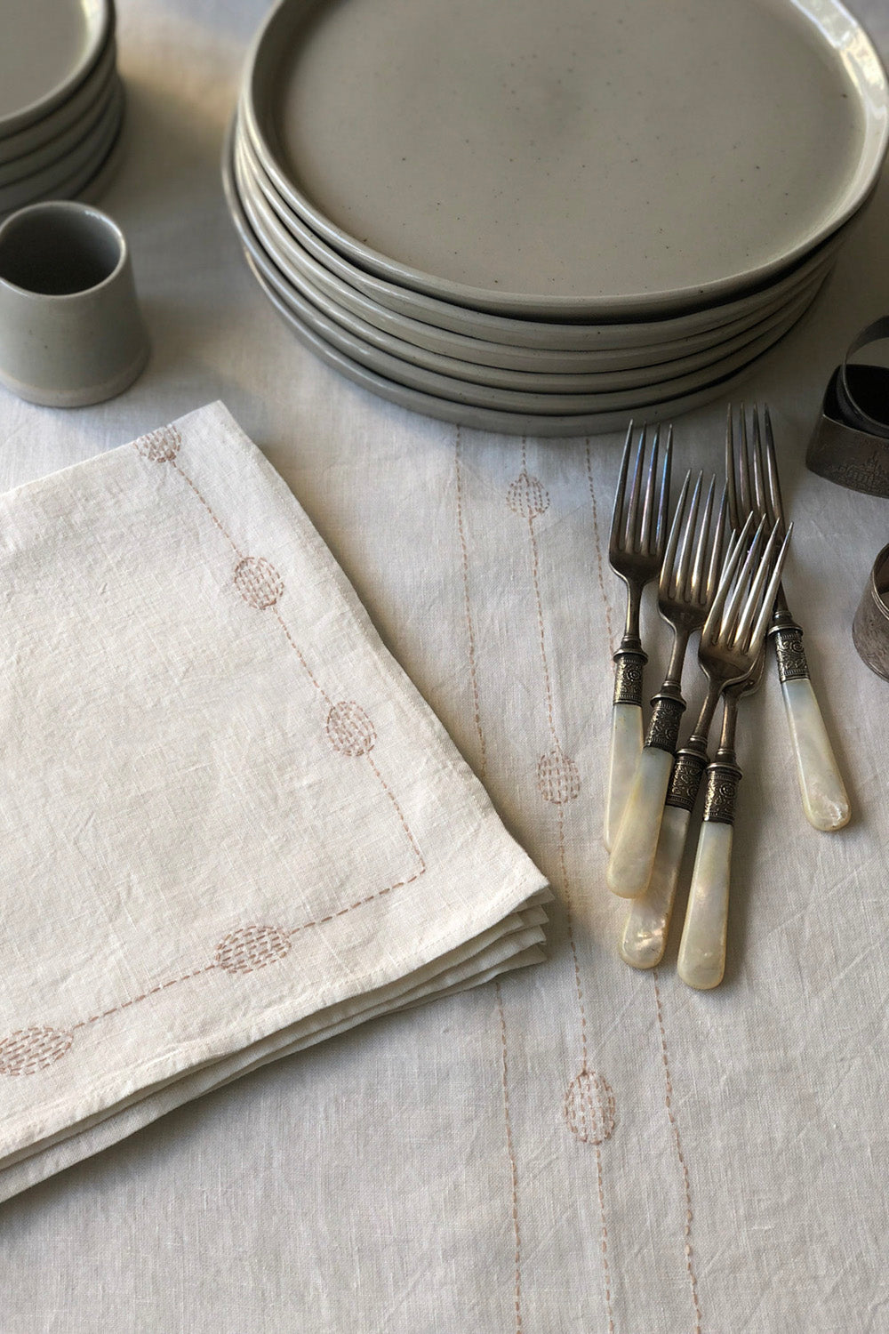 Totem Tablecloth in Hand-embroidered Soft White Linen