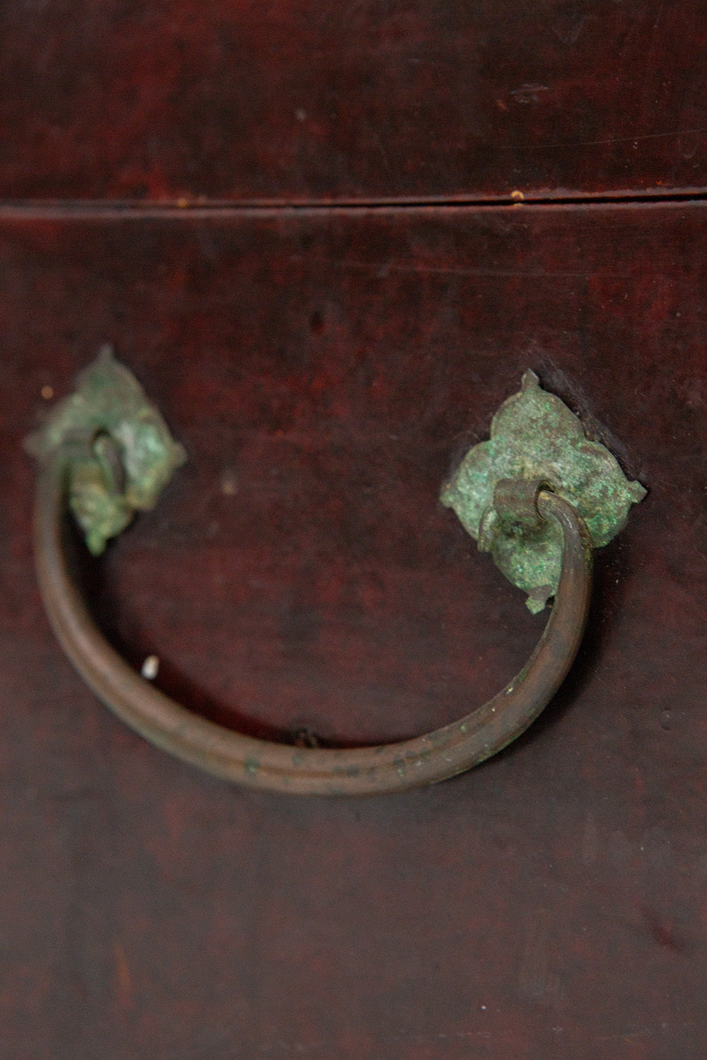 Medium Oxblood Lacquered Chest