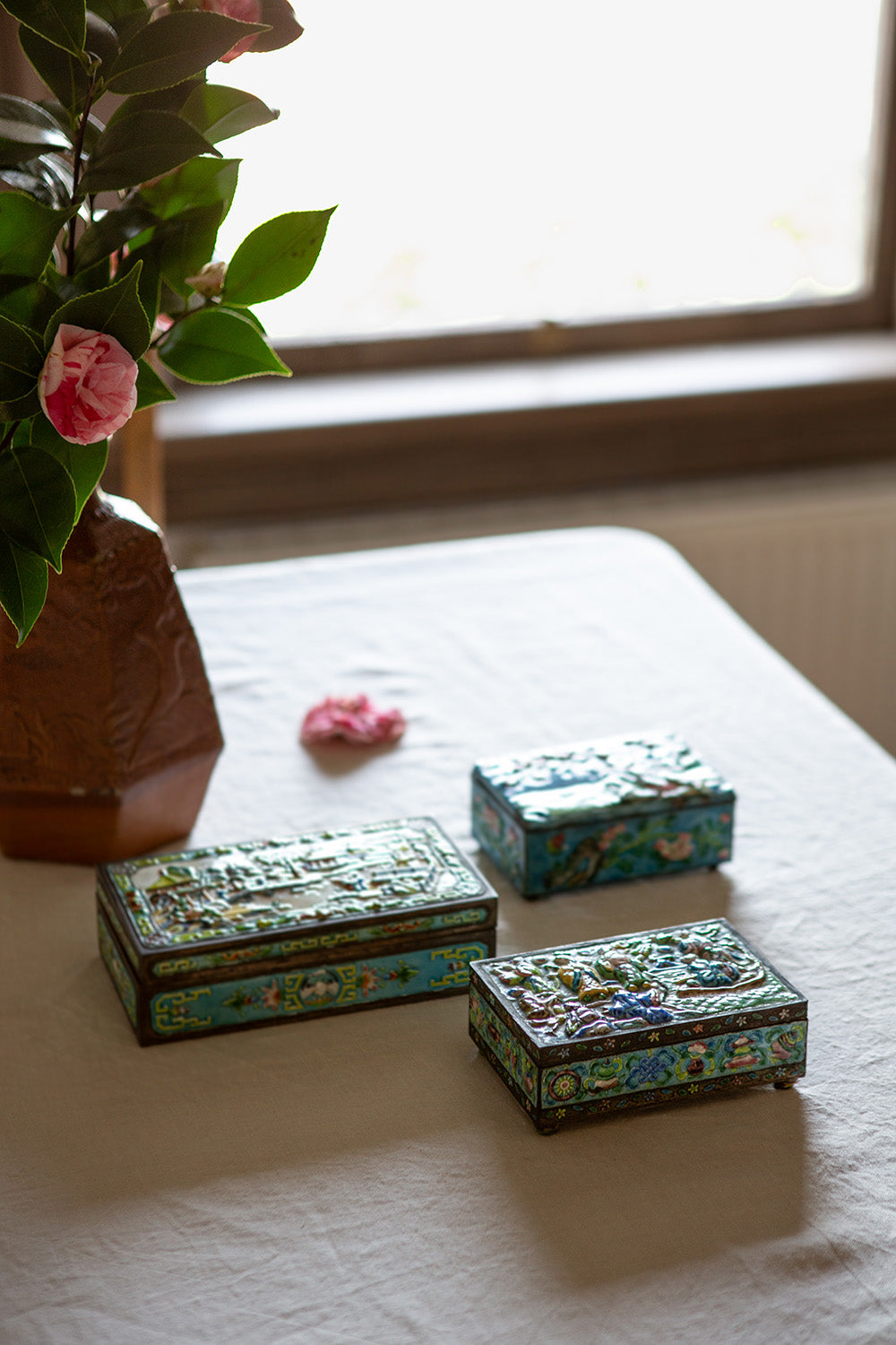 Medium Chinese Pale Blue Enamel Box With Mirrored Lid