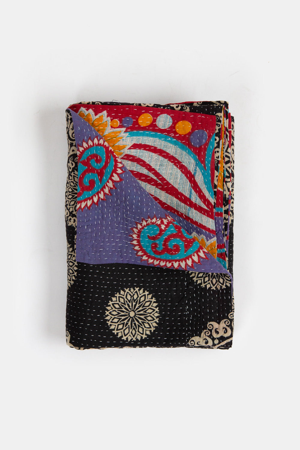 Vintage Kantha Quilt in Chakri Phool