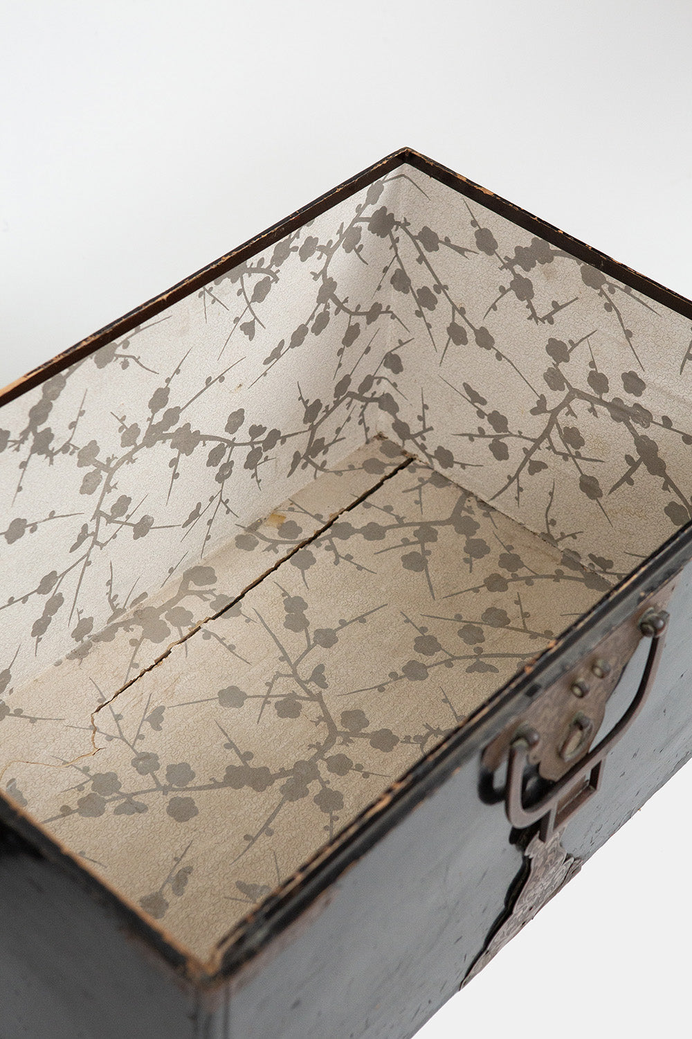 Late 18th Century Japanese Kimono Trunk