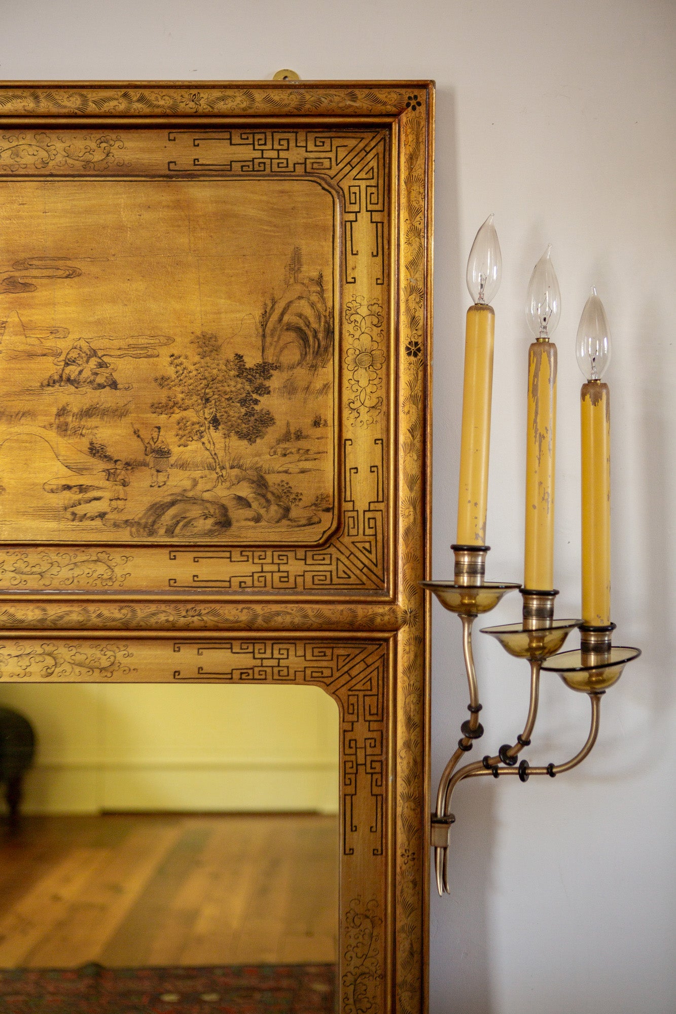 Pair of Italian Chinoiserie Giltwood Girandole Trumeau Mirrors