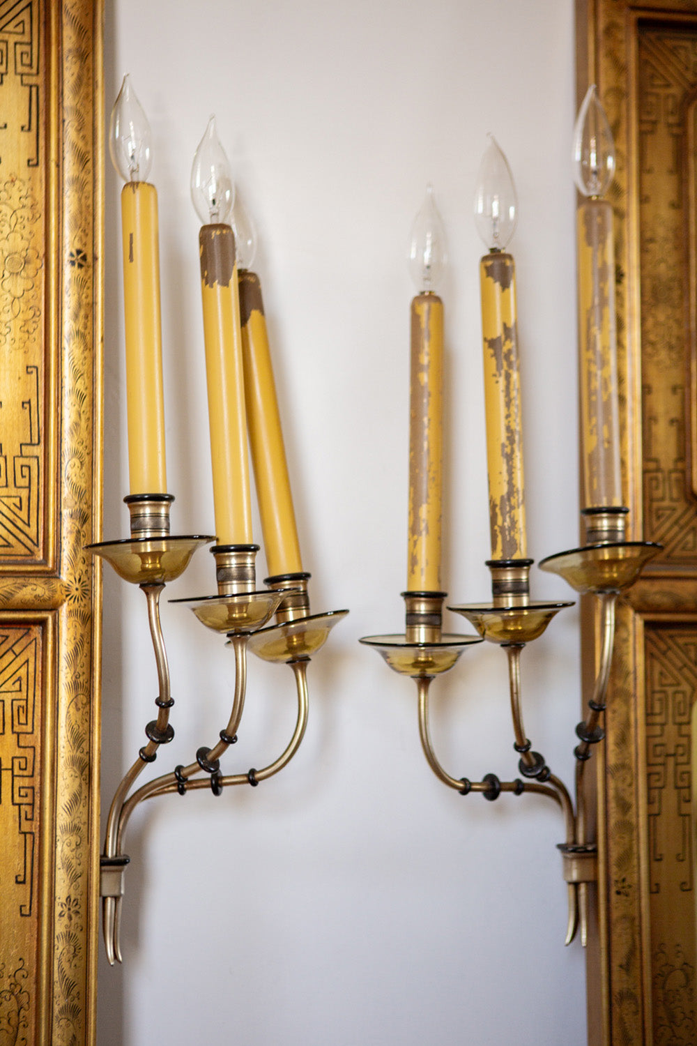 Pair of Italian Chinoiserie Giltwood Girandole Trumeau Mirrors